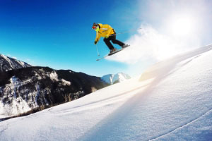 今年冬天你滑雪了吗?别忘了带上意外险